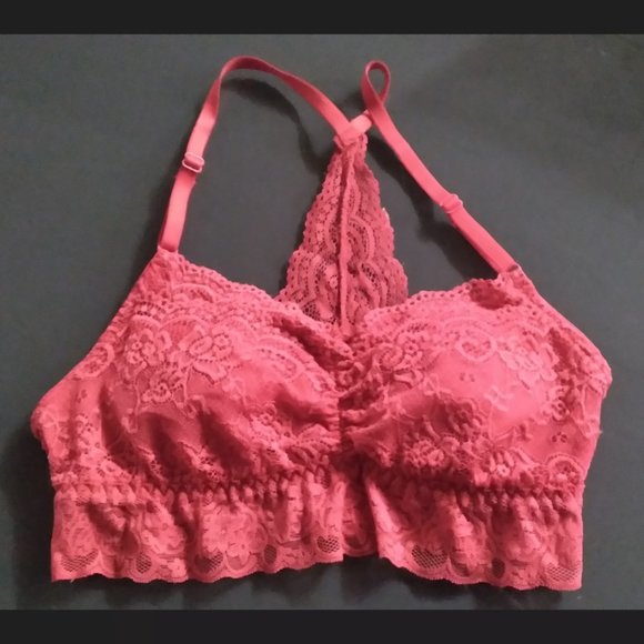 Revamped Lace Racer Back Top with Light Padded Bust - Picture 3 of 4